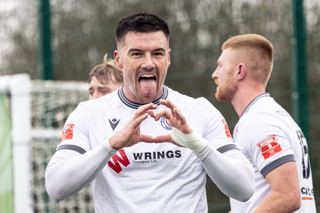 Aron Robbins celebrates his goal